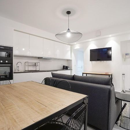 Modern Duplex Close To The Eiffel Tower Paris Bagian luar foto