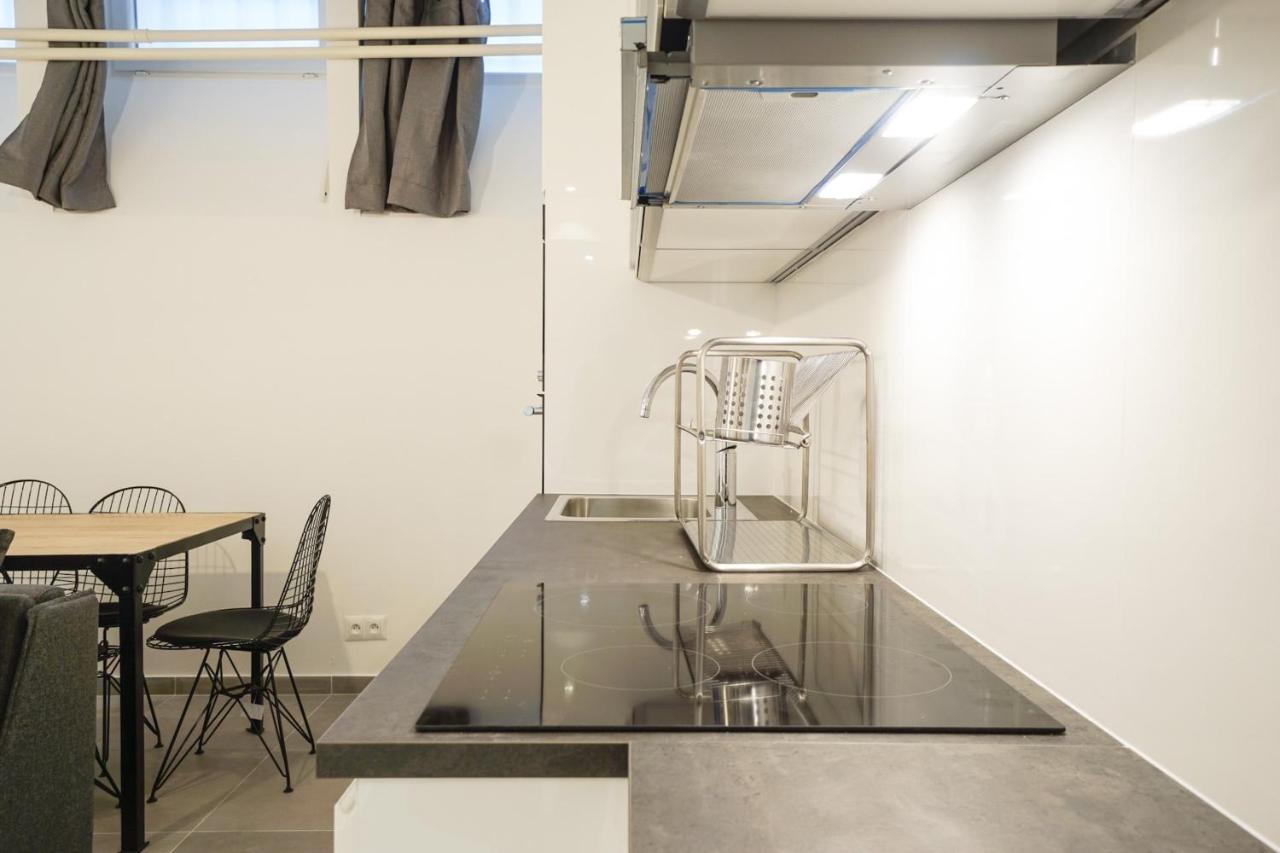 Modern Duplex Close To The Eiffel Tower Paris Bagian luar foto