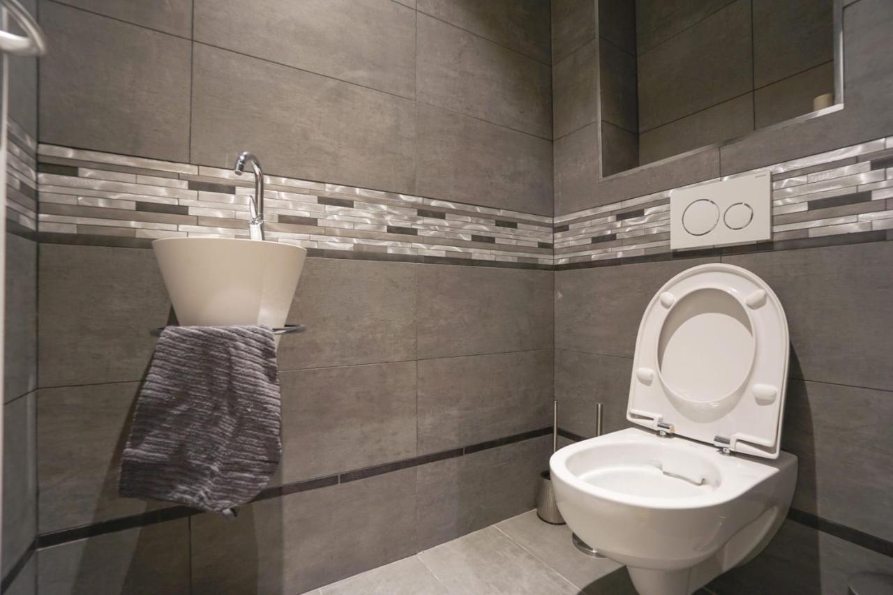 Modern Duplex Close To The Eiffel Tower Paris Bagian luar foto